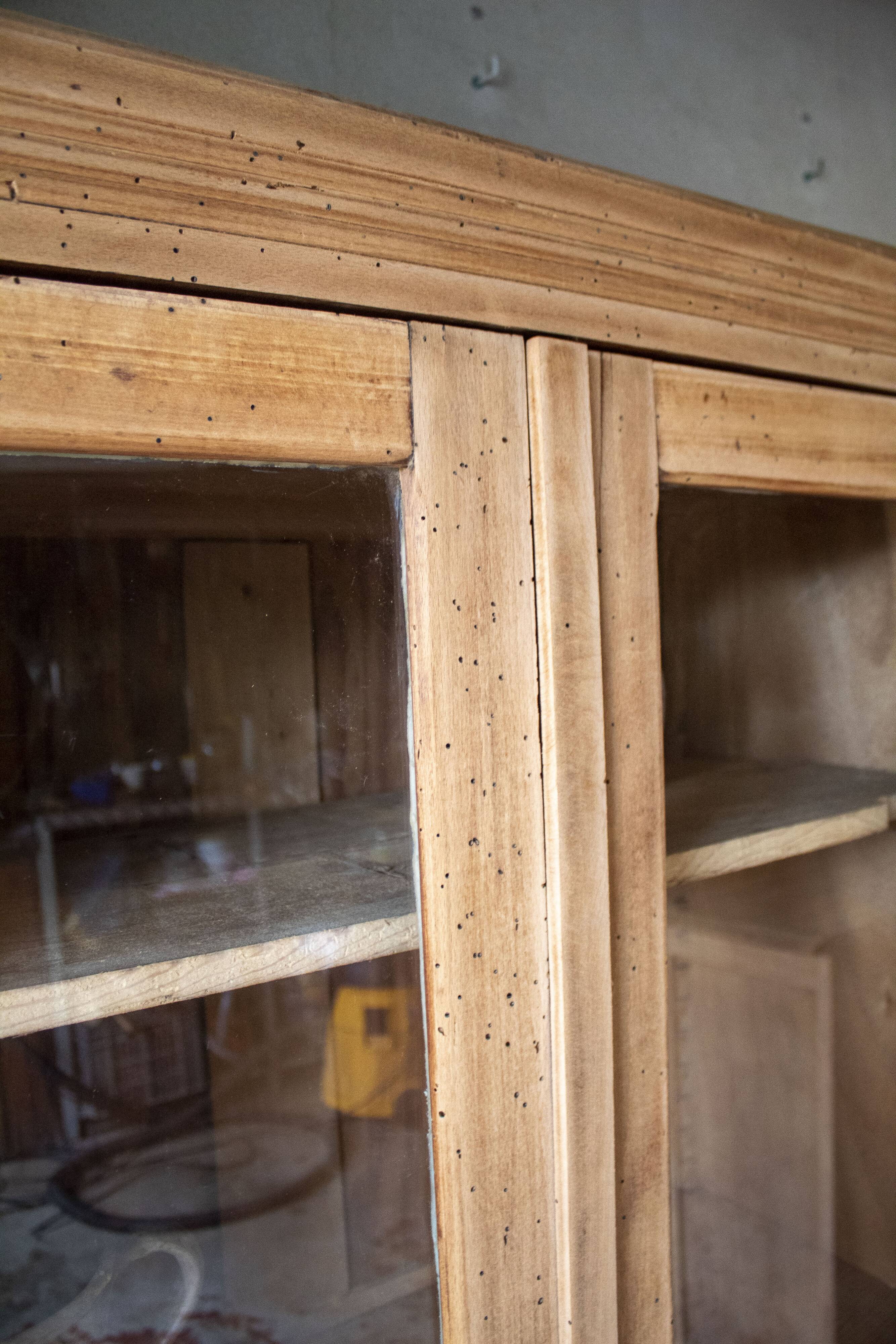 PARISIAN GLASS CABINET 1960