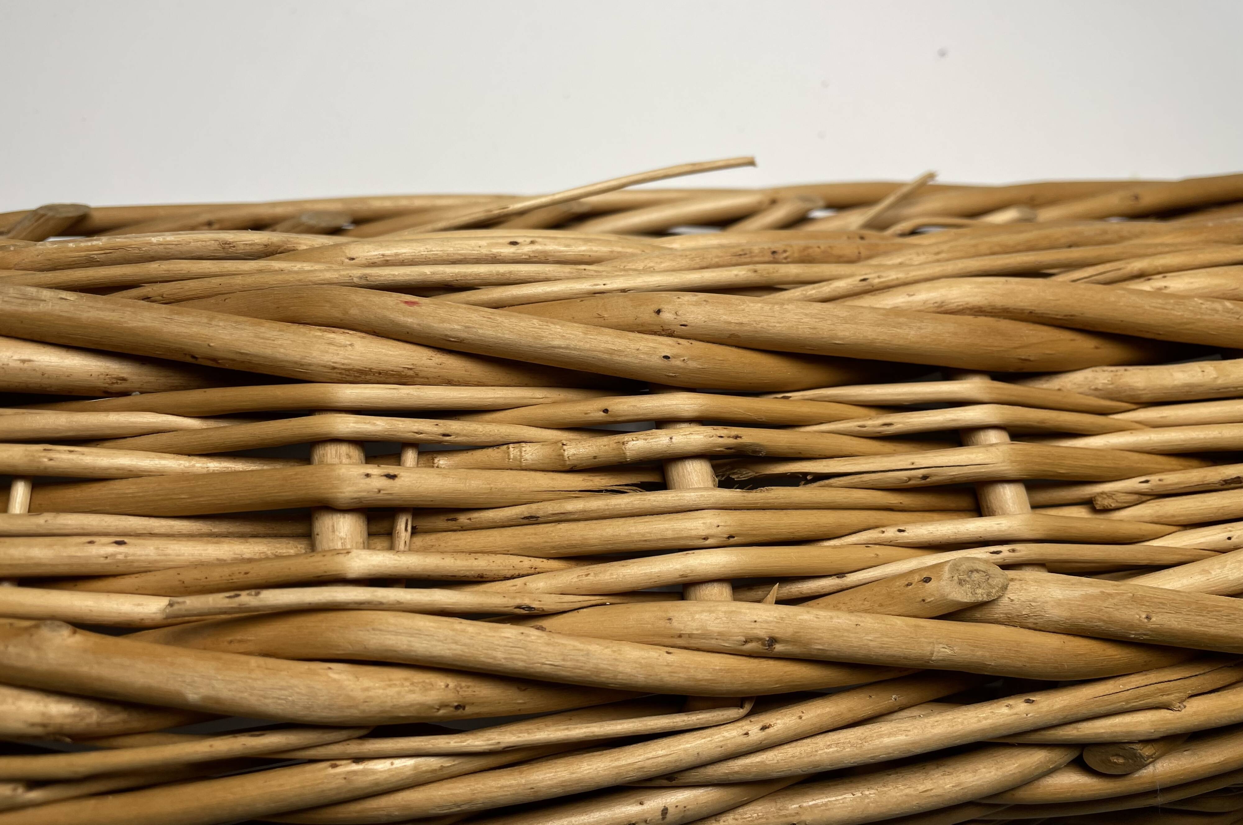XXL rattan banneton