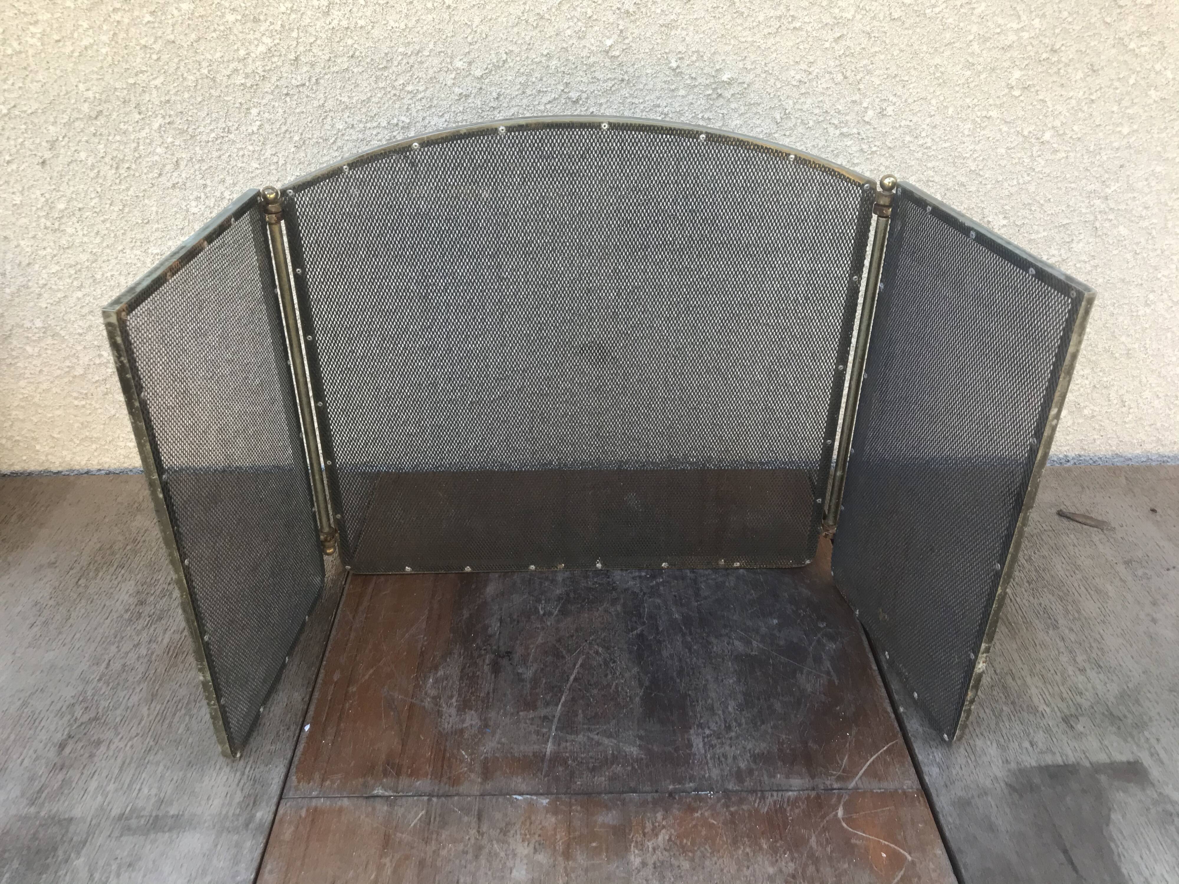 Former Firewall 3 Laiton Panels - Deco Grill Vintage Chimney