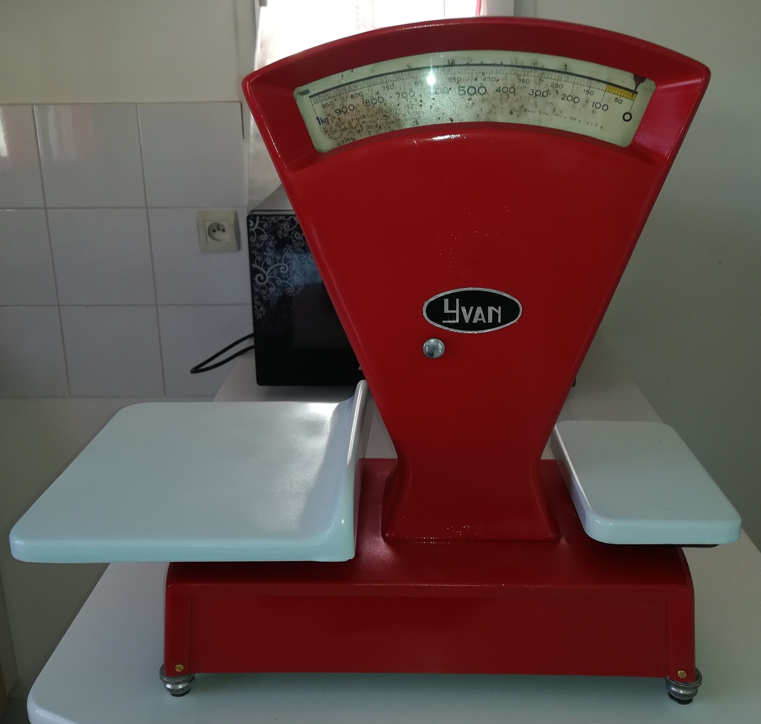 Boucher balance Yvan Chretien