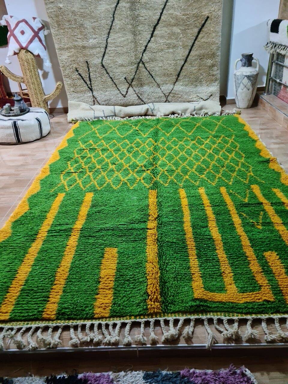 Moroccan Berber handmade rug – 300x200 cm – green and yellow wool