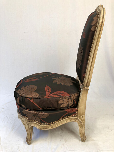 Chaise de style Louis XV en bois laqué XXème