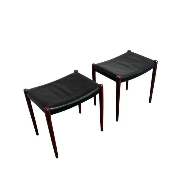 Set of Møller 80A stools, 1960s