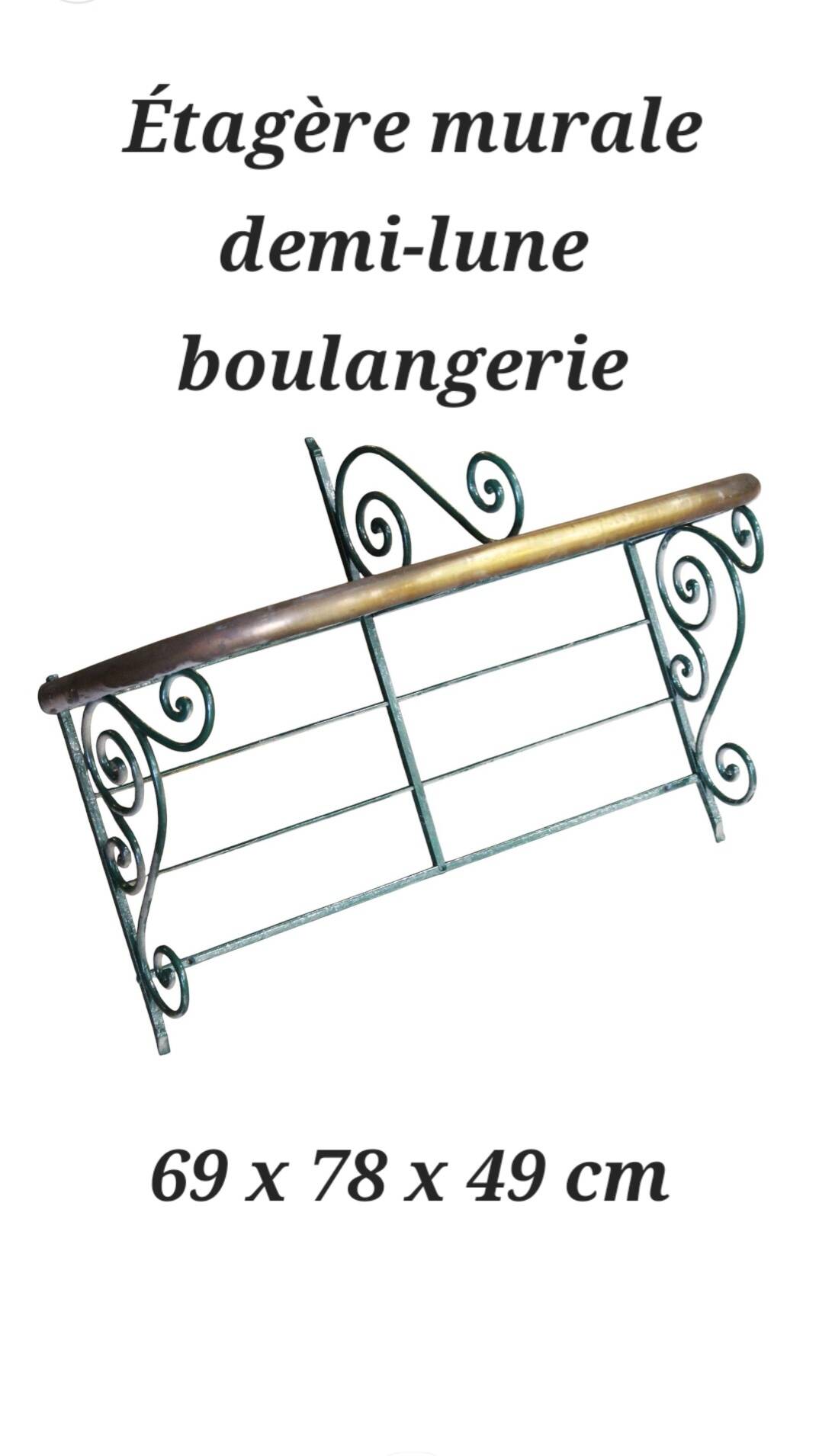 Half-moon wall shelf