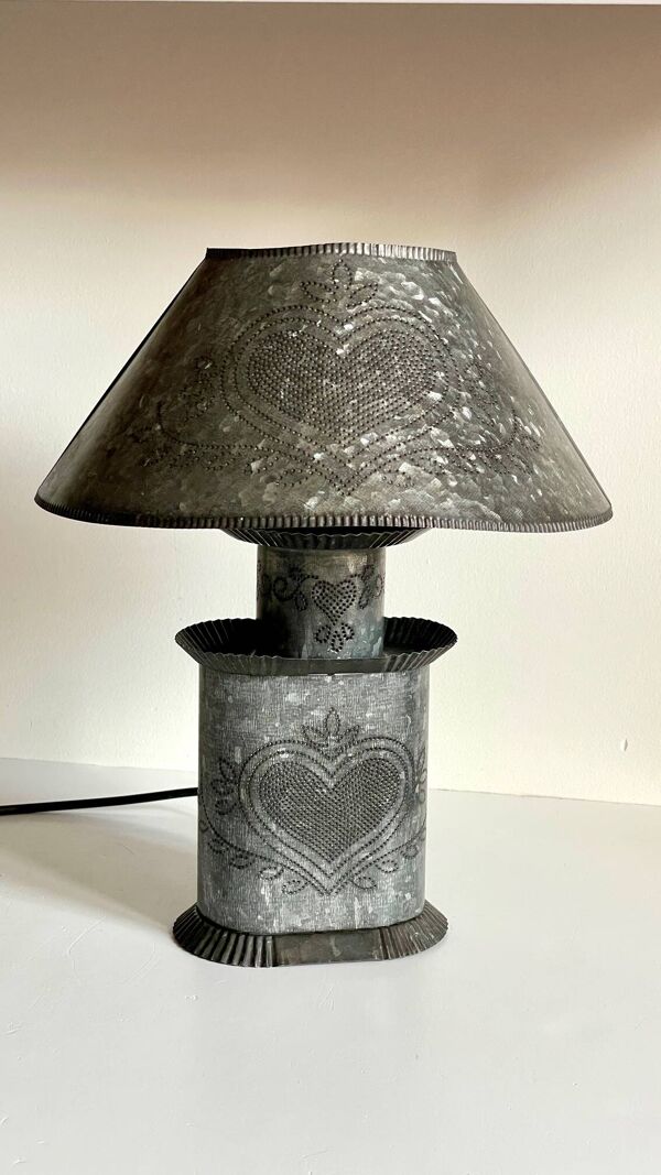 LAMPE Coeur ZINC Vintage