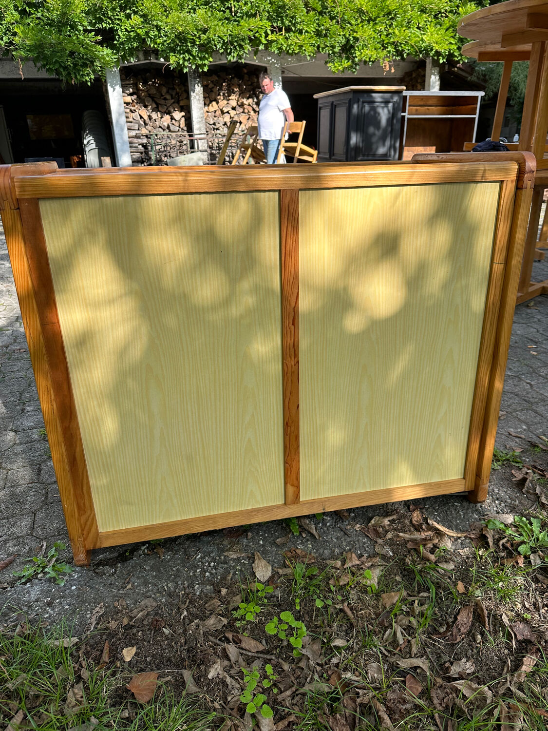 Mountain chest of drawers