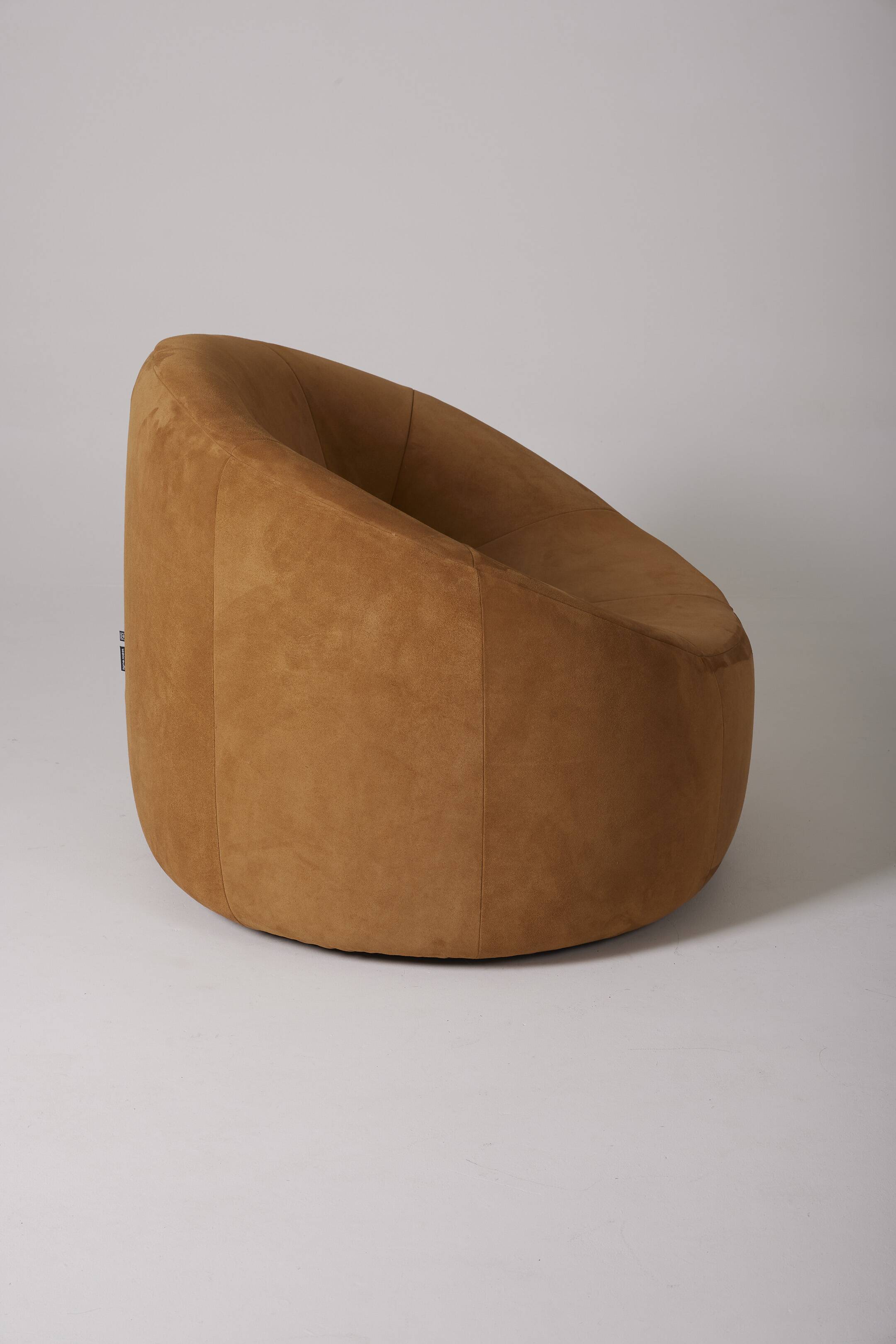 Pumpkin Pierre Paulin armchair in suede