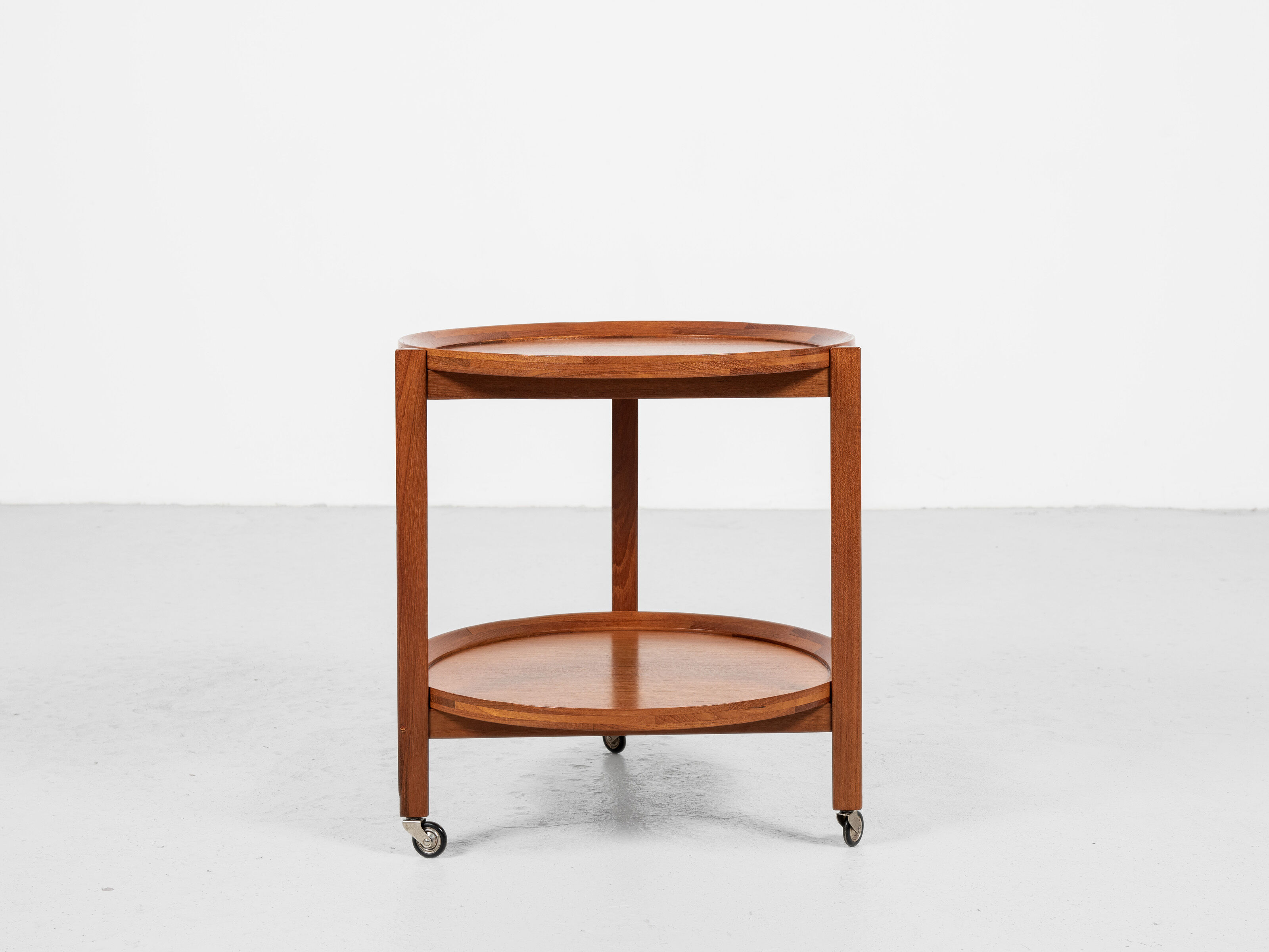 Midcentury danish trolley with 2 serving trays in teak 1960s