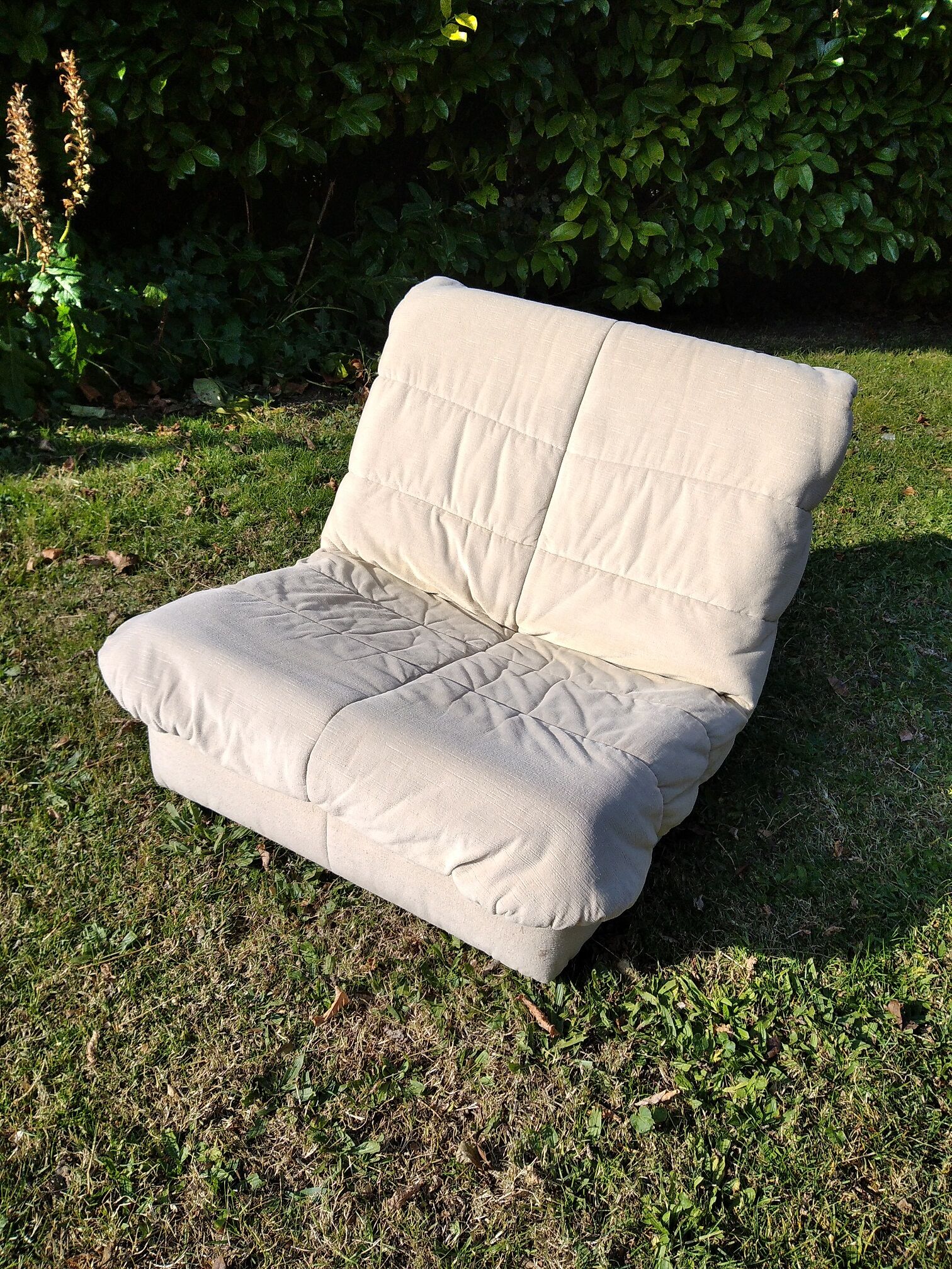 Cinna fireside chair gao model