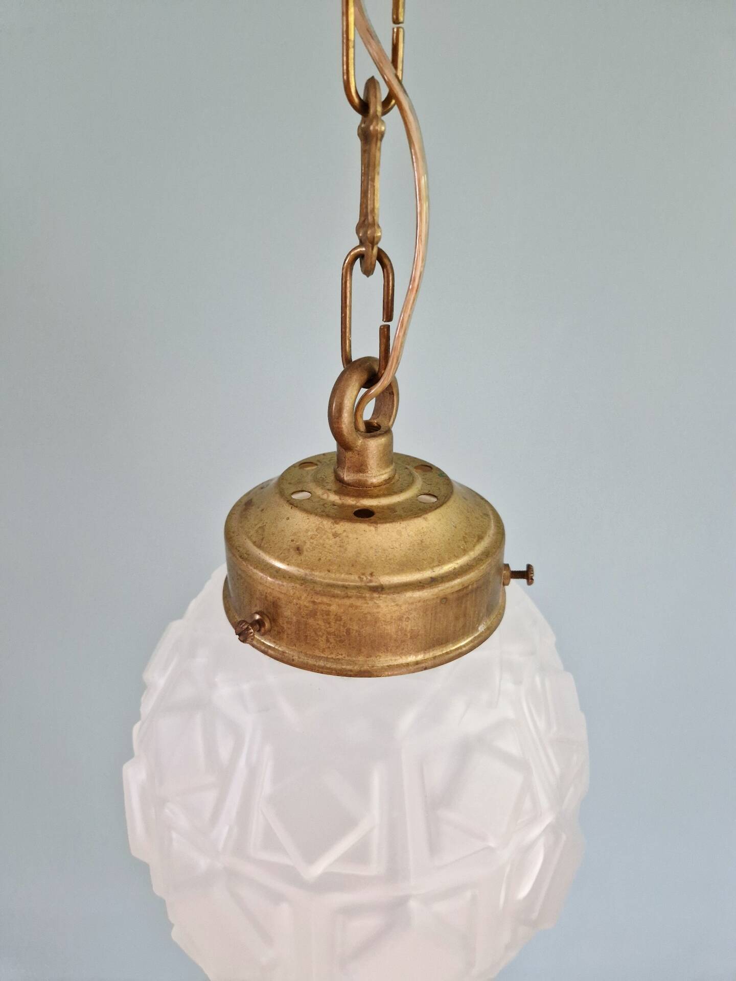Art Deco suspension in frosted pressed glass, 1930s