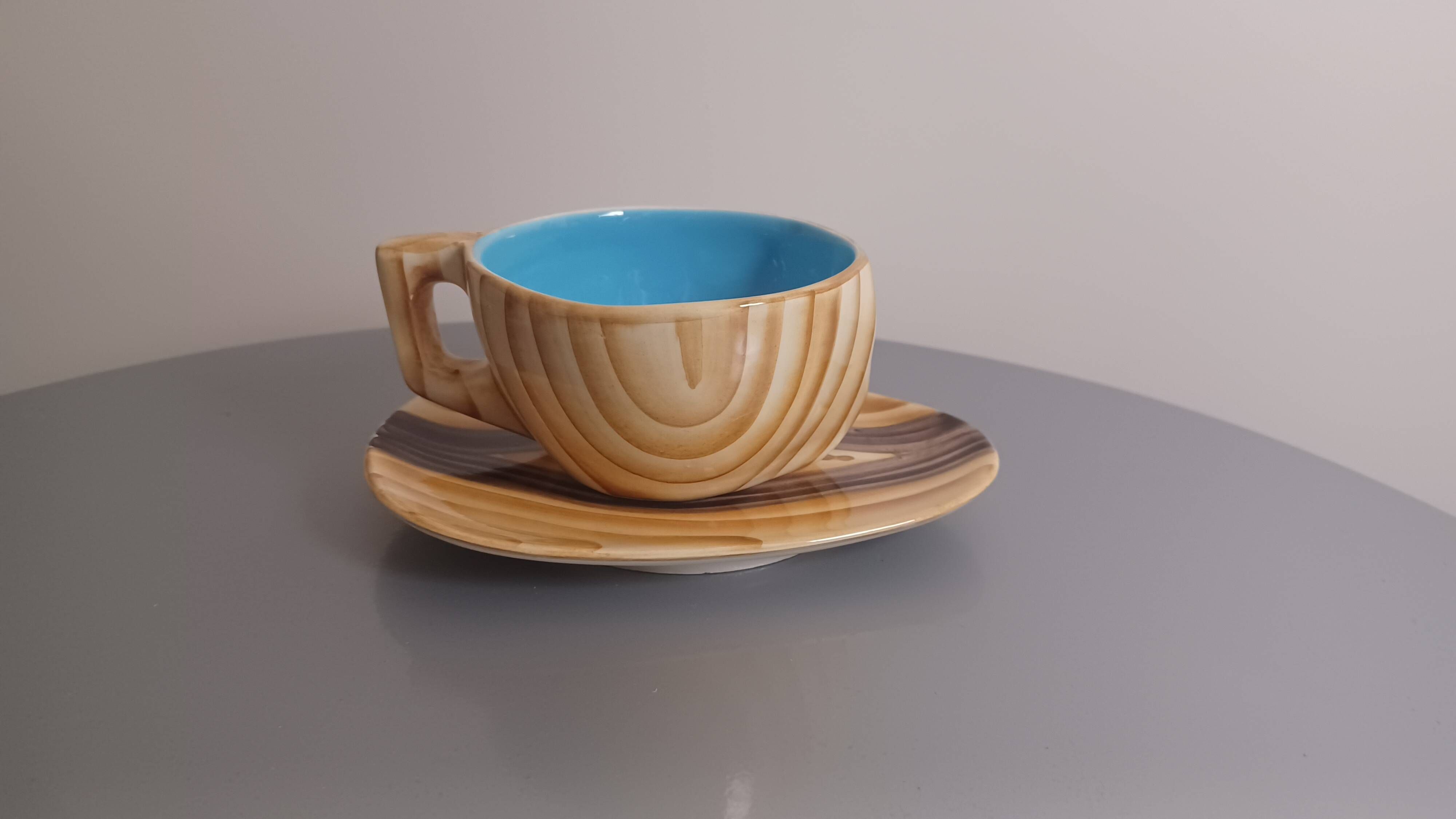 Fake wood cup Grandjean Jourdan old French cup Vallauris