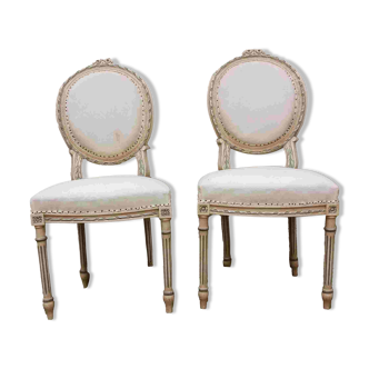 Chaises Louis XVI époque 18ème en chêne massif sculpté à la main
