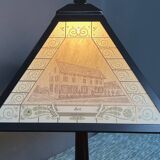 Table lamp.