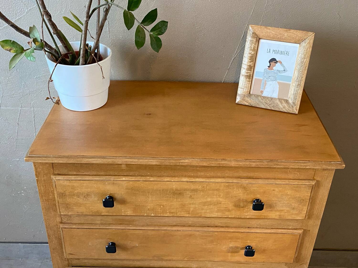 Vintage light oak chest of drawers