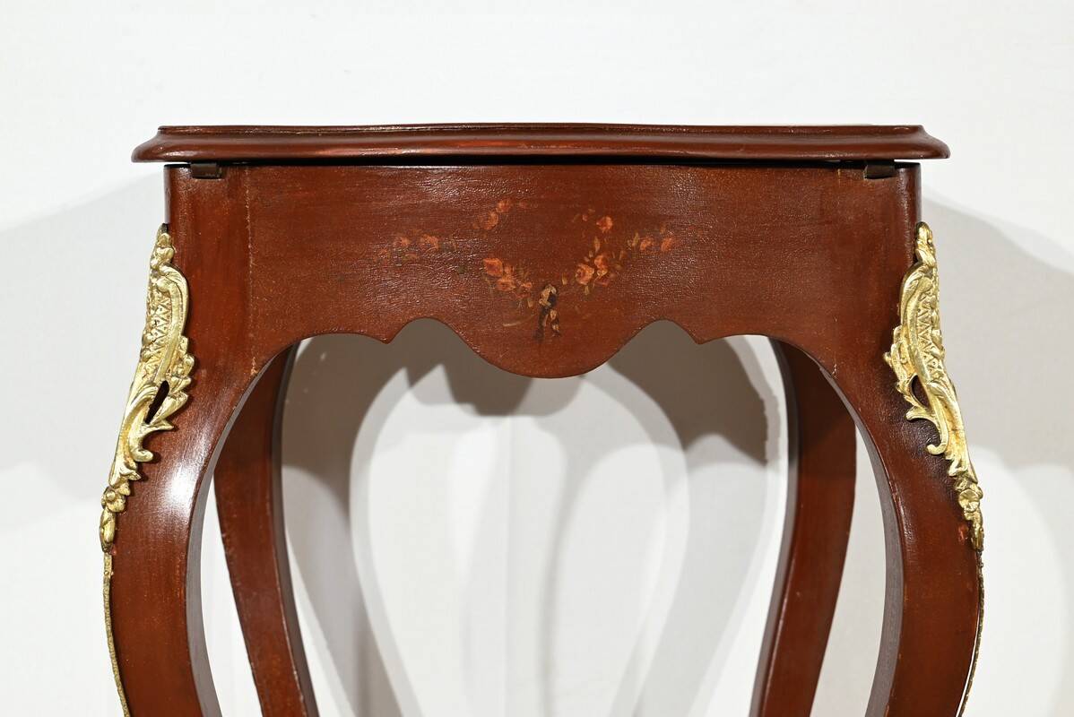 Small Table in Lacquered Wood, Louis XV Style – Late 19th Century
