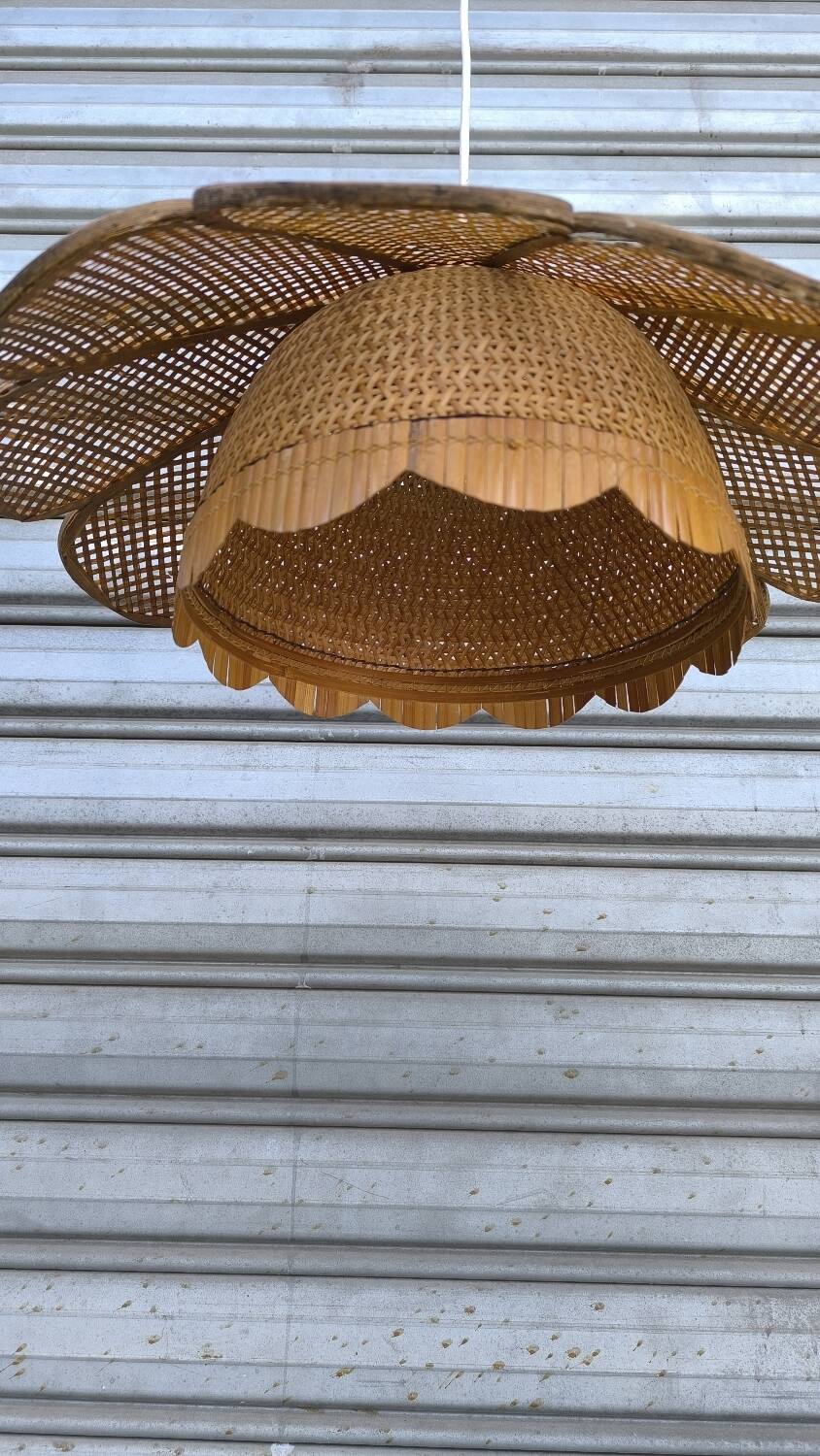 Vintage wicker flower pendant light