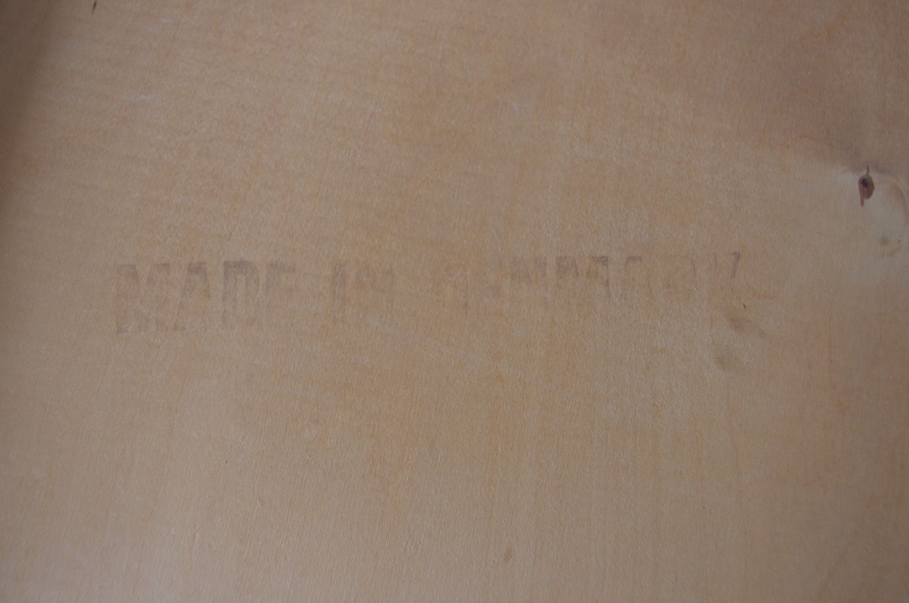Bureau danois pieds compas