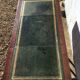 Table basse dessus cuir