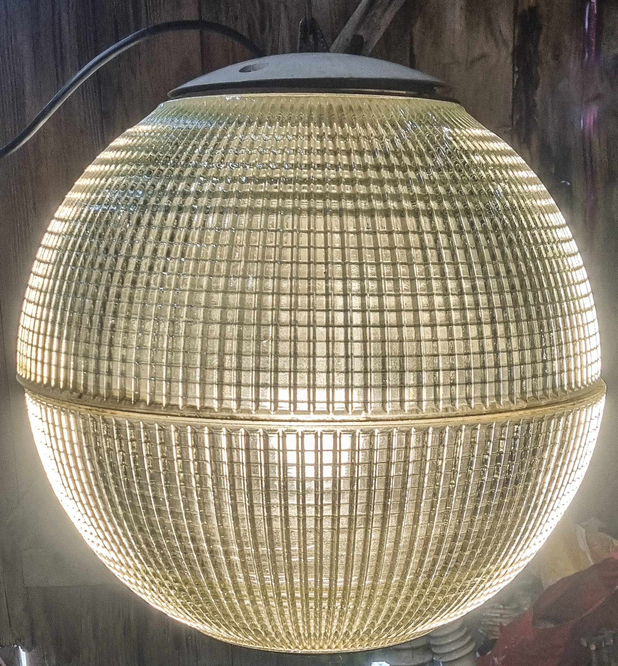 Holophane Ball