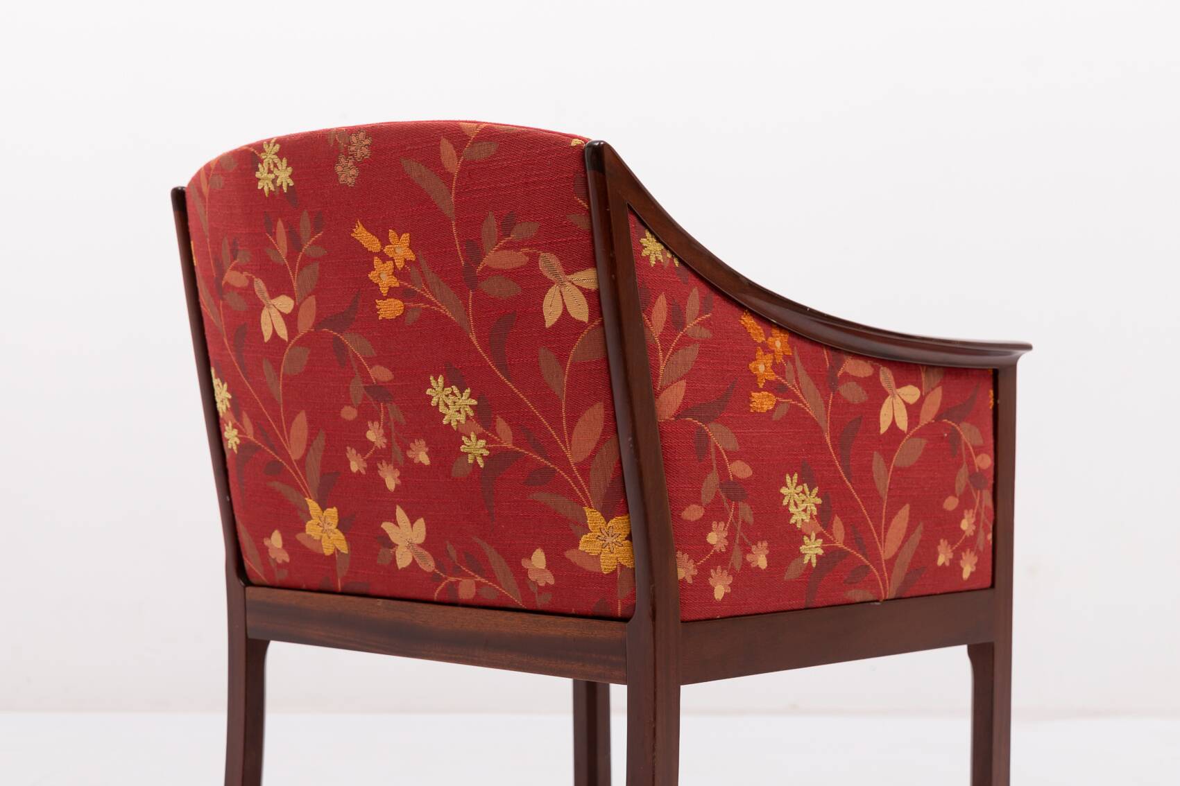 Fauteuil élégant moderne danois par Ole Wanscher pour P. Jeppensen, années 1960