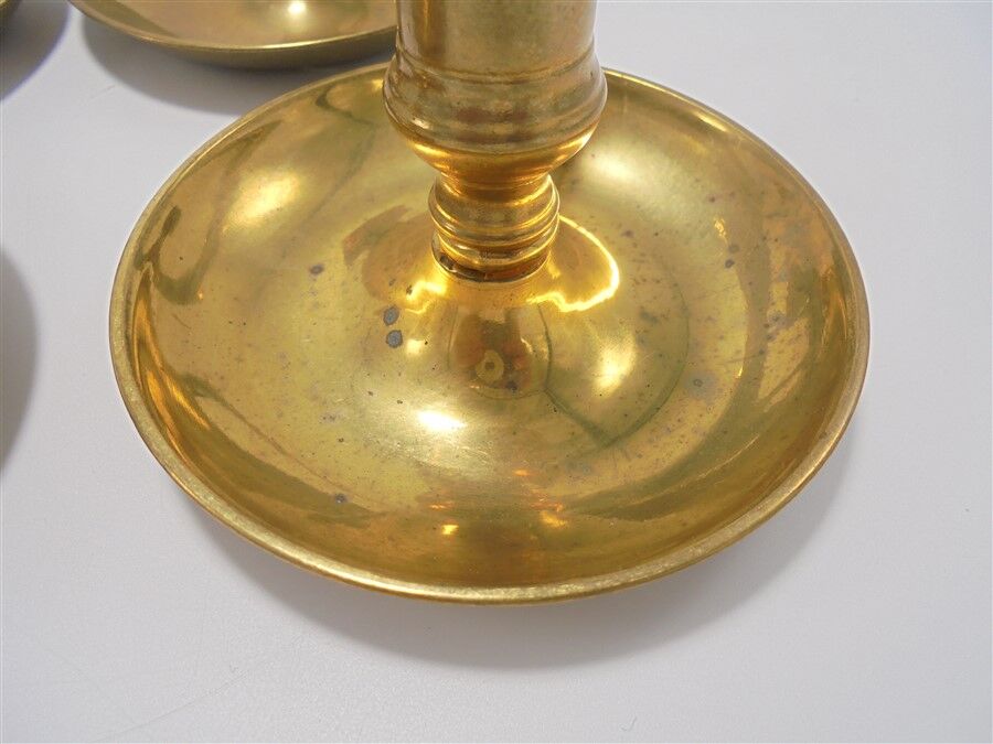 Set of 4 candle holders