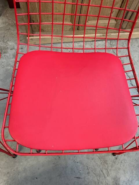 Suite of 10 metal chairs