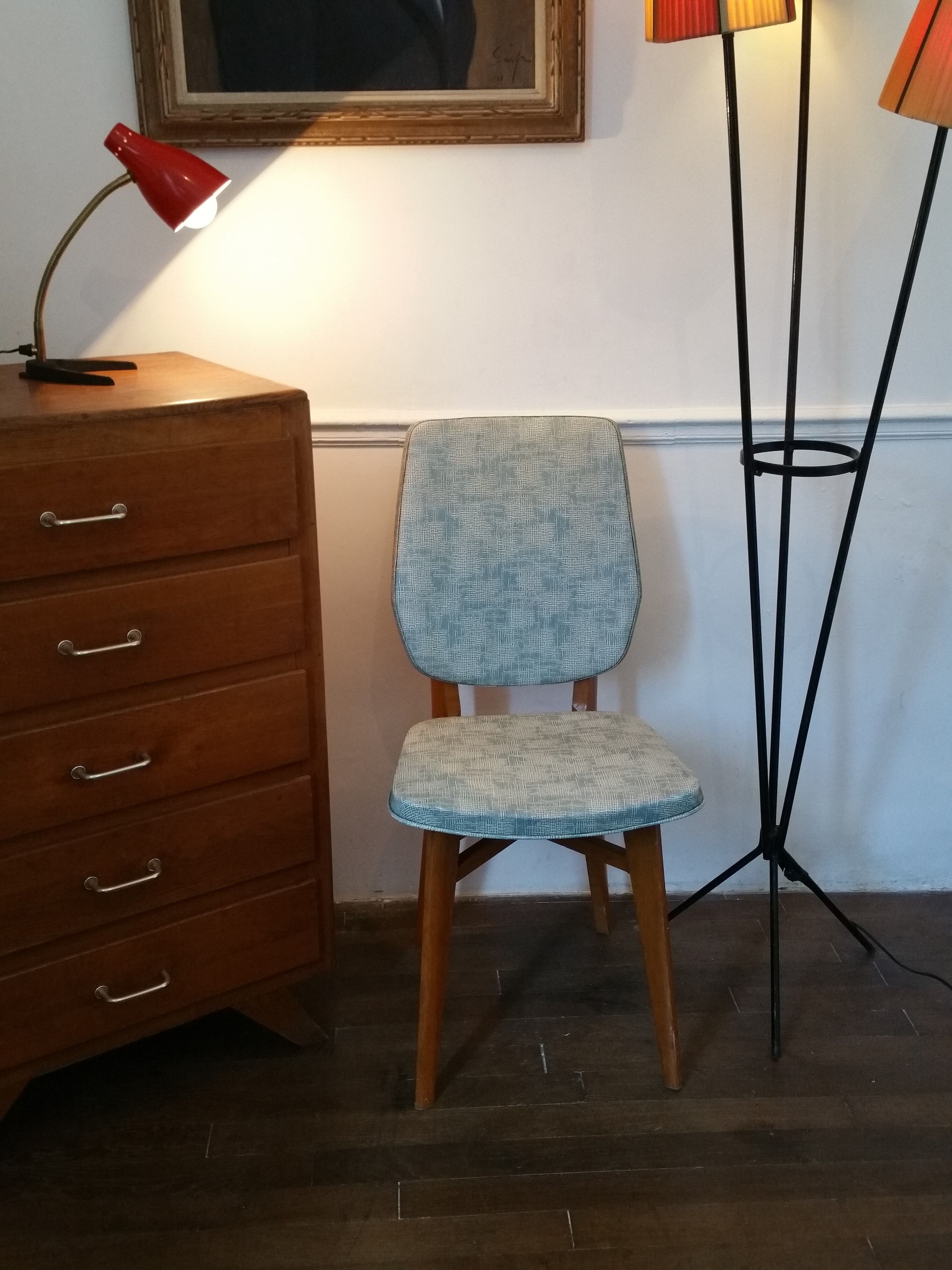 Lot of 6 vintage chairs