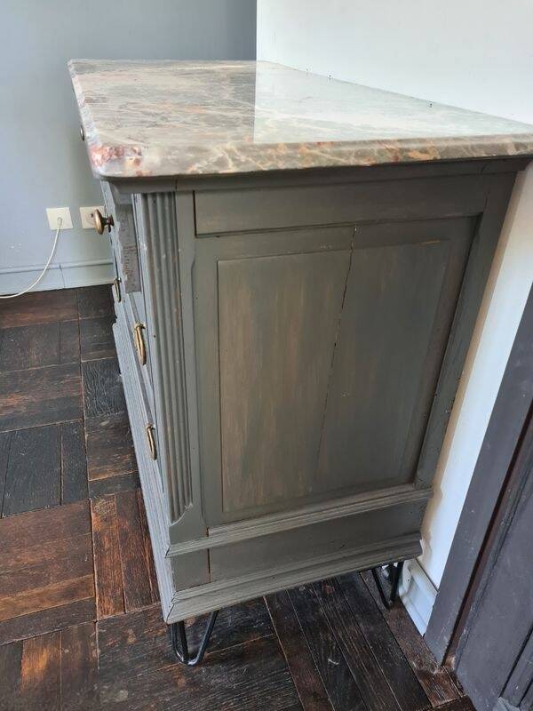 Commode ancienne rénovée avec goût