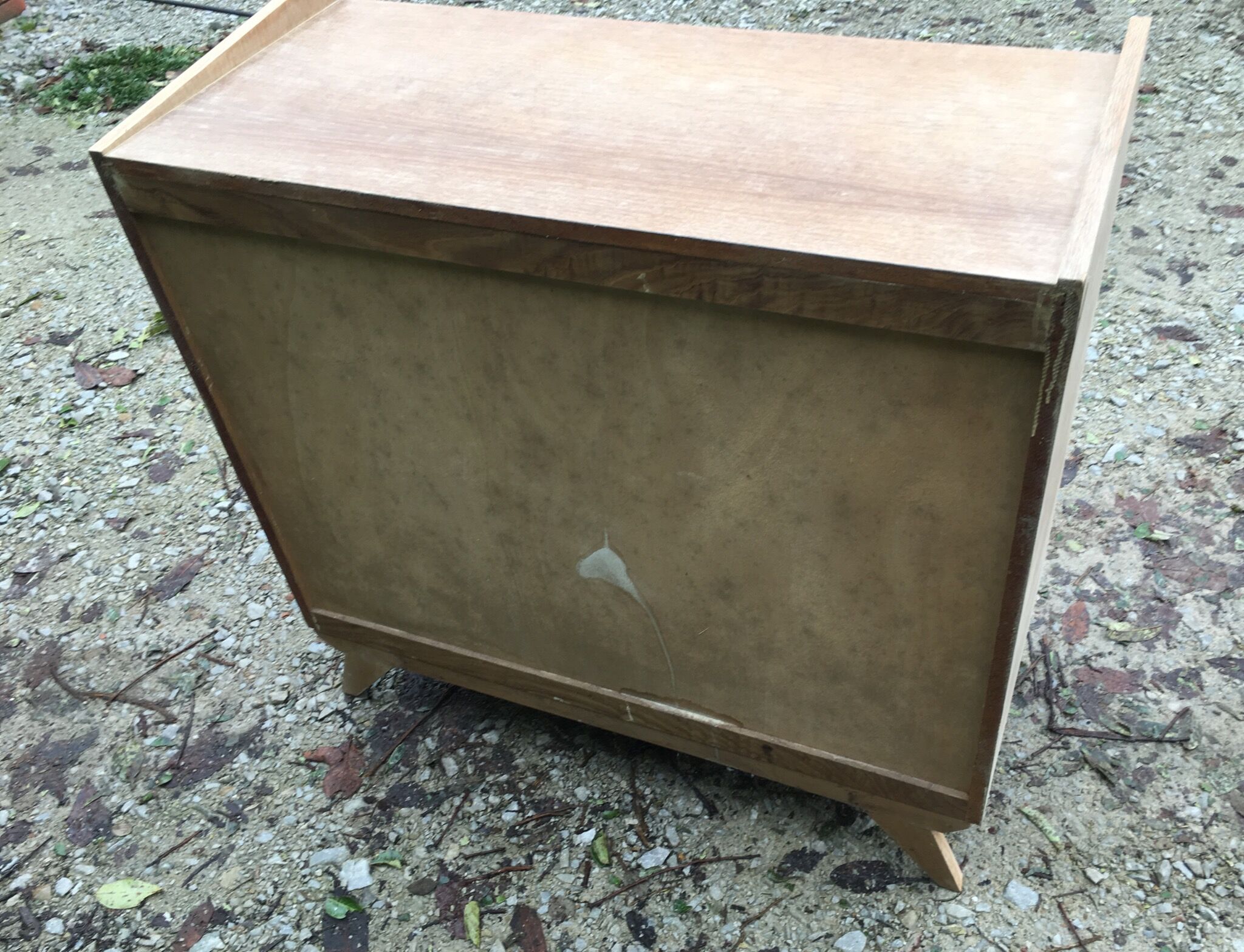 Commode 4 tiroirs sans poignées vintage