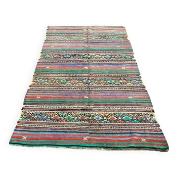Tapis Kilim turc à rayures neutres
