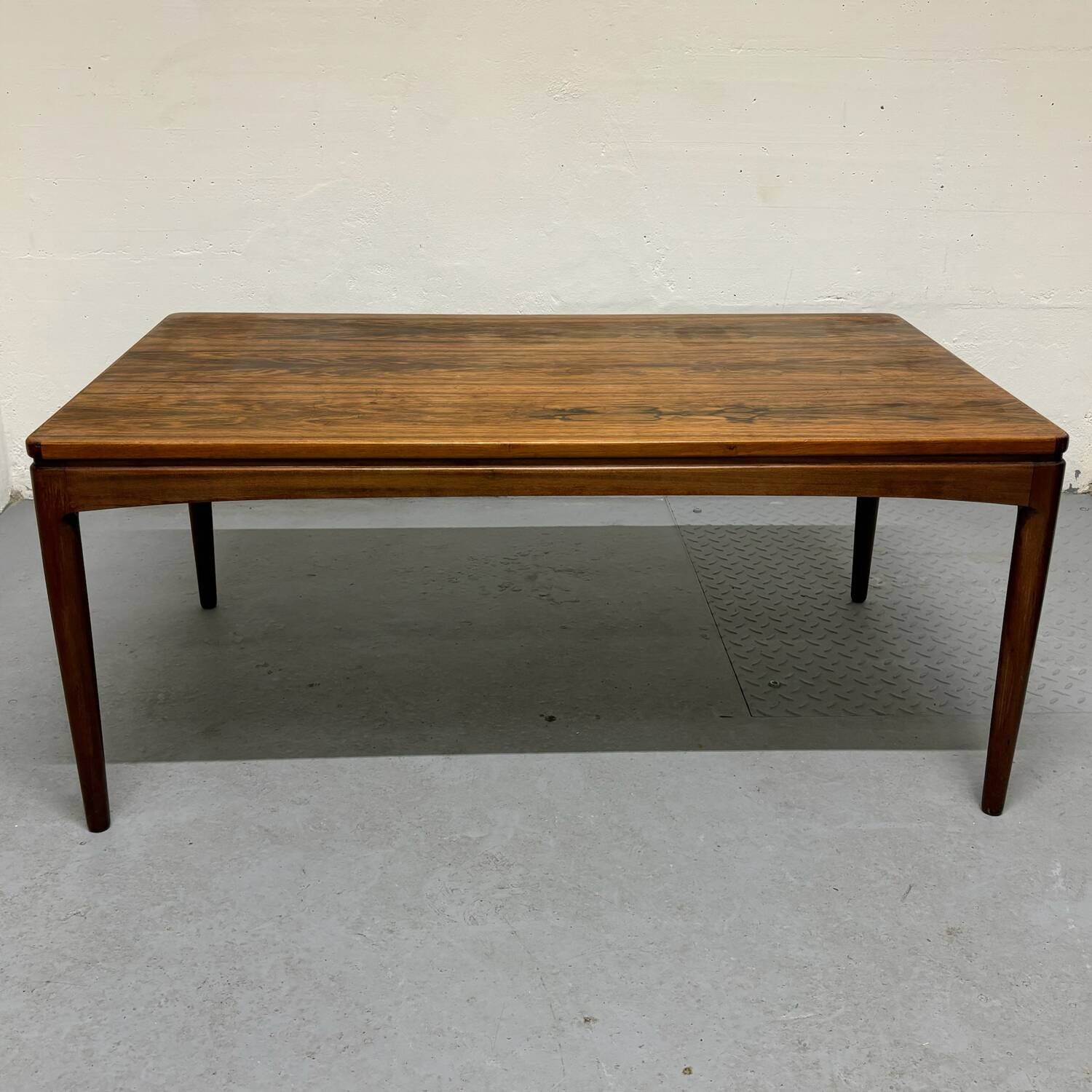 Table basse Mid-Century par HW Klein palissandre années 60