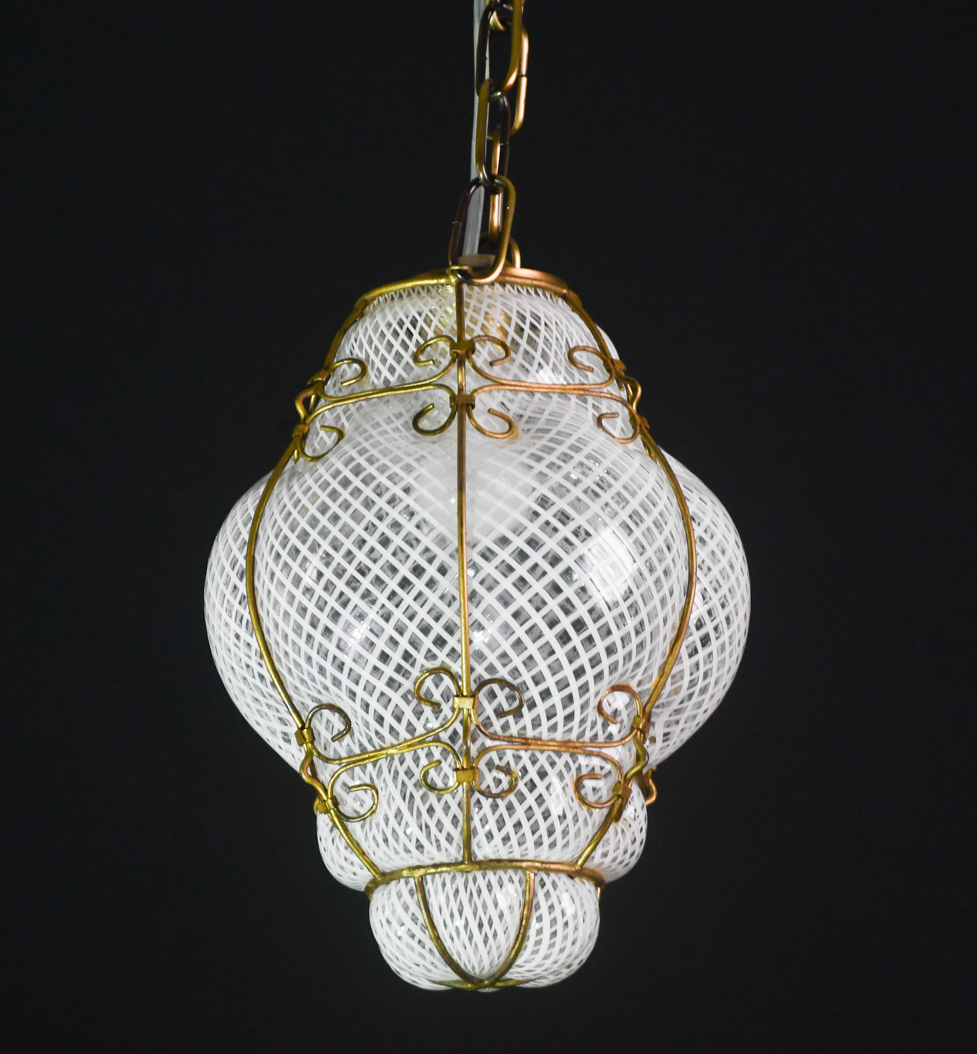 Venini Amazing Venetian Lantern in Murano Reticello Glass, 1950s