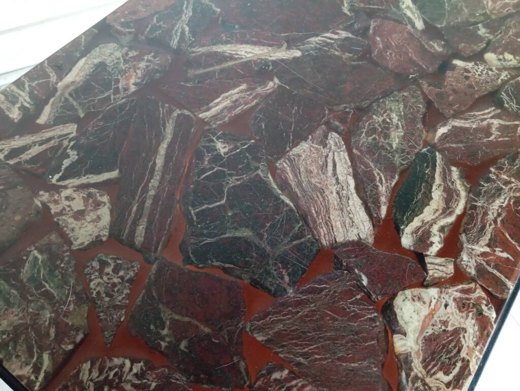 Table basse en pierre naturelle et résine, années 70