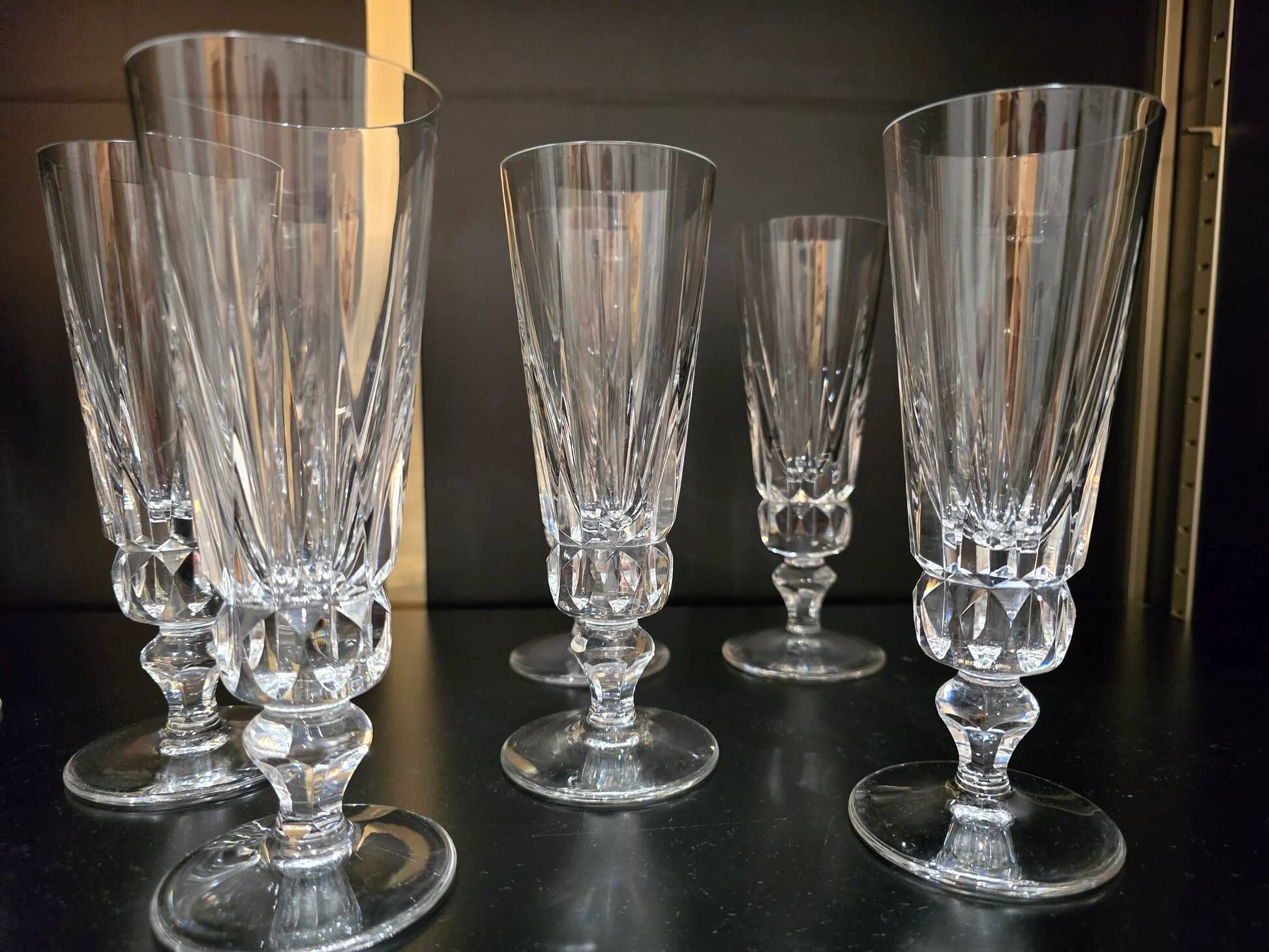 12 Saint-Louis Guernesey model champagne flutes in cut crystal