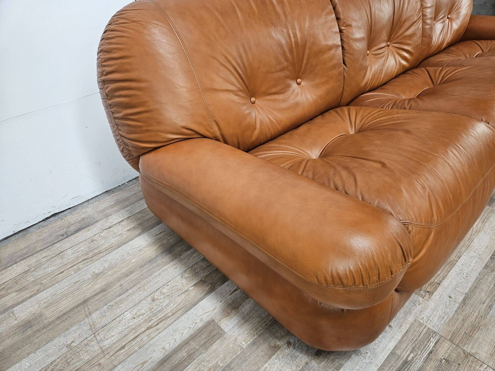 Sapporo sofa by Mario Marenco for Mobil Girgi, 1970