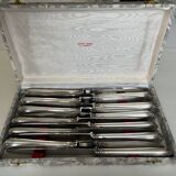 12 silver-plated metal knives