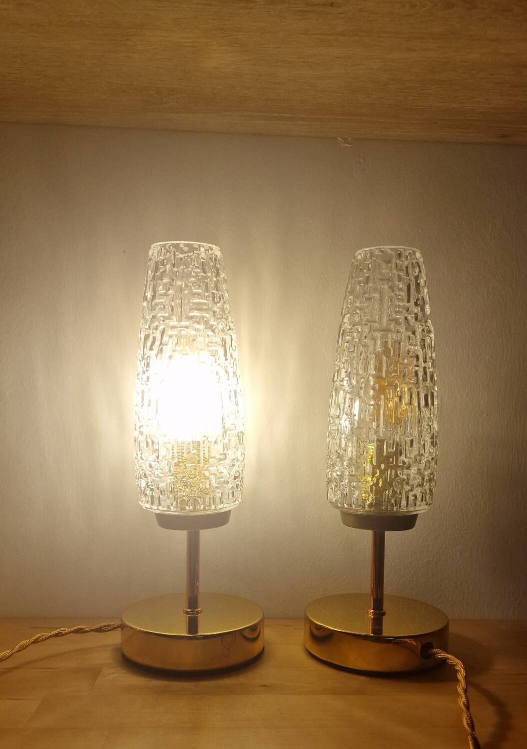 Arlus Textured Tulip Touch Bedside Lamp Duo