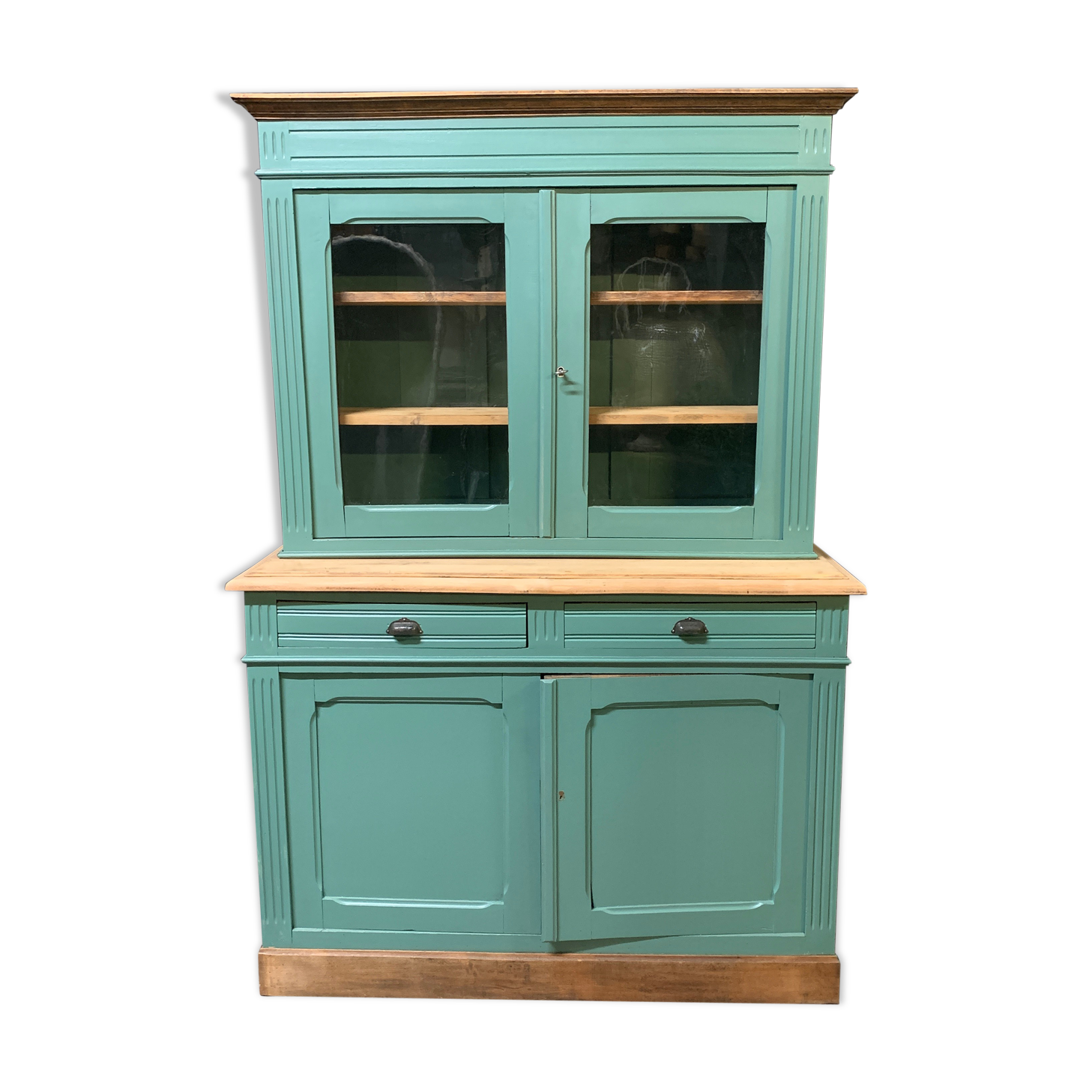 Vintage green old croat