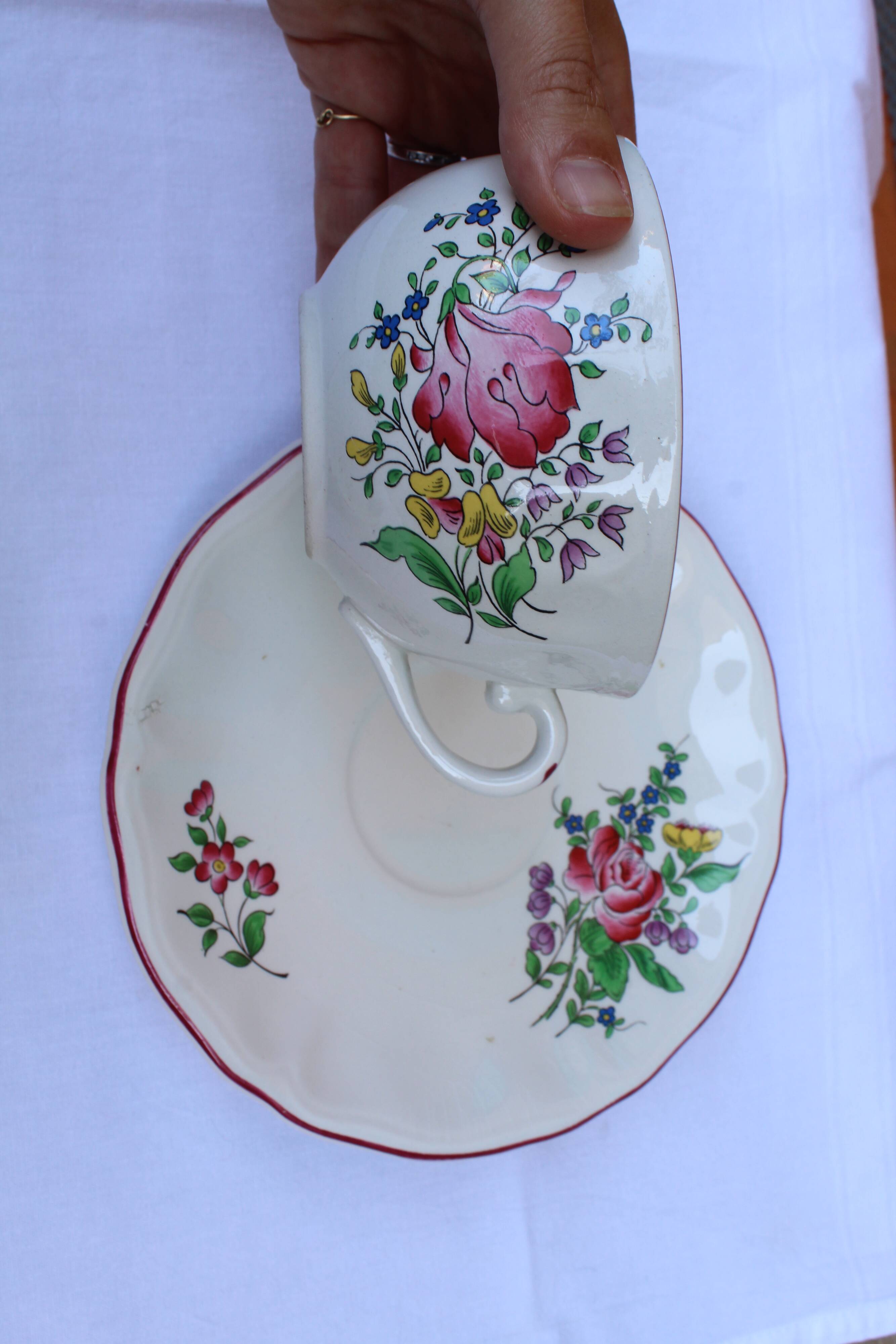 Lunéville earthenware cups and saucers