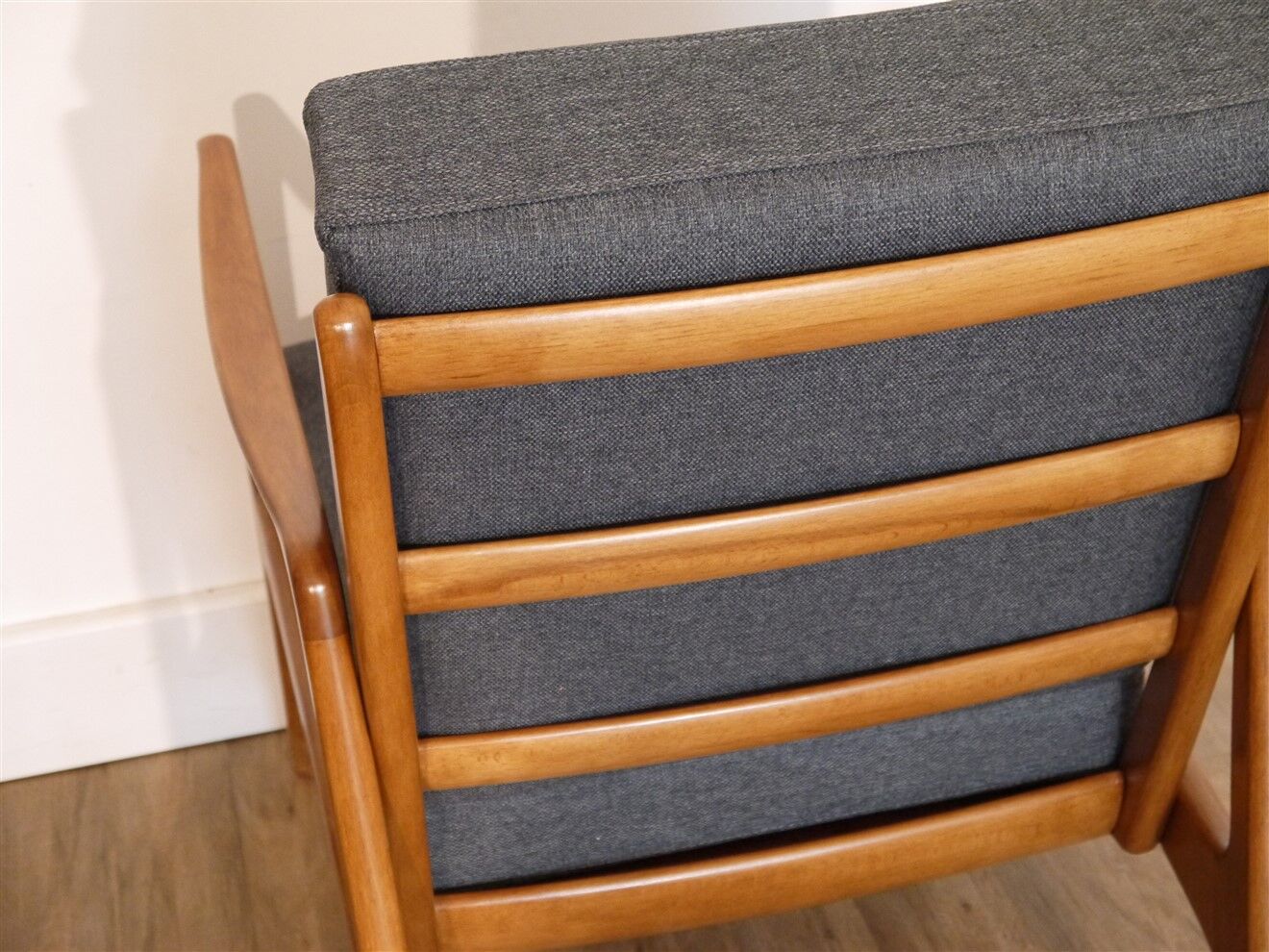 Pair of Danish armchairs in hetre by Ole Wanscher model FD109