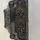 Insert décoratif de cheminée antique en fonte ornée noire style français 1900