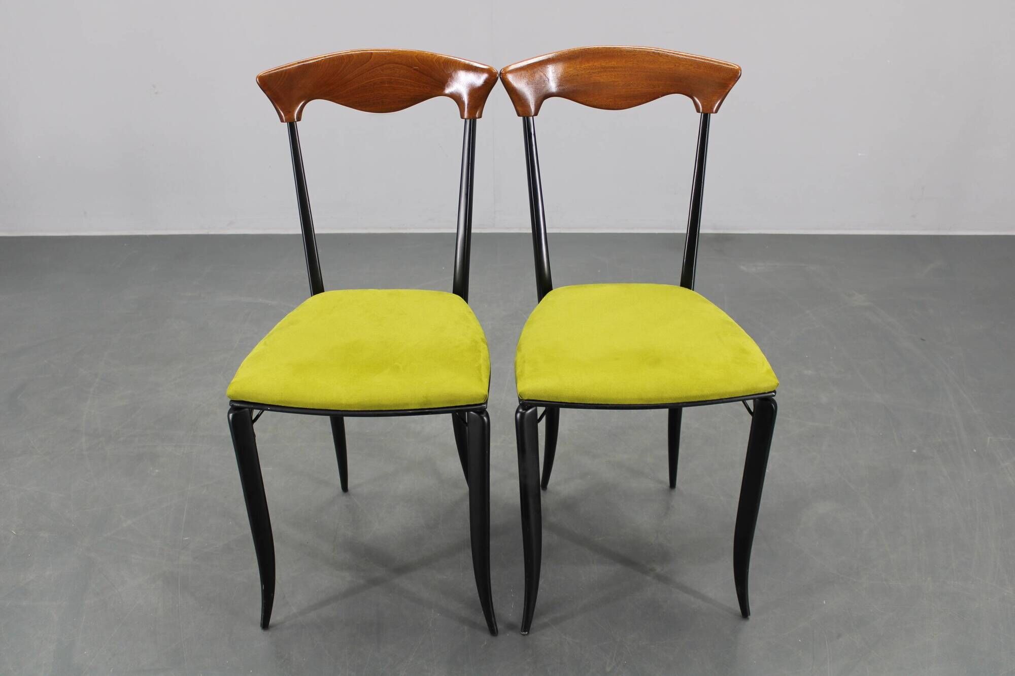 1970s set of eight Charme dining chairs by Fasem, Italy