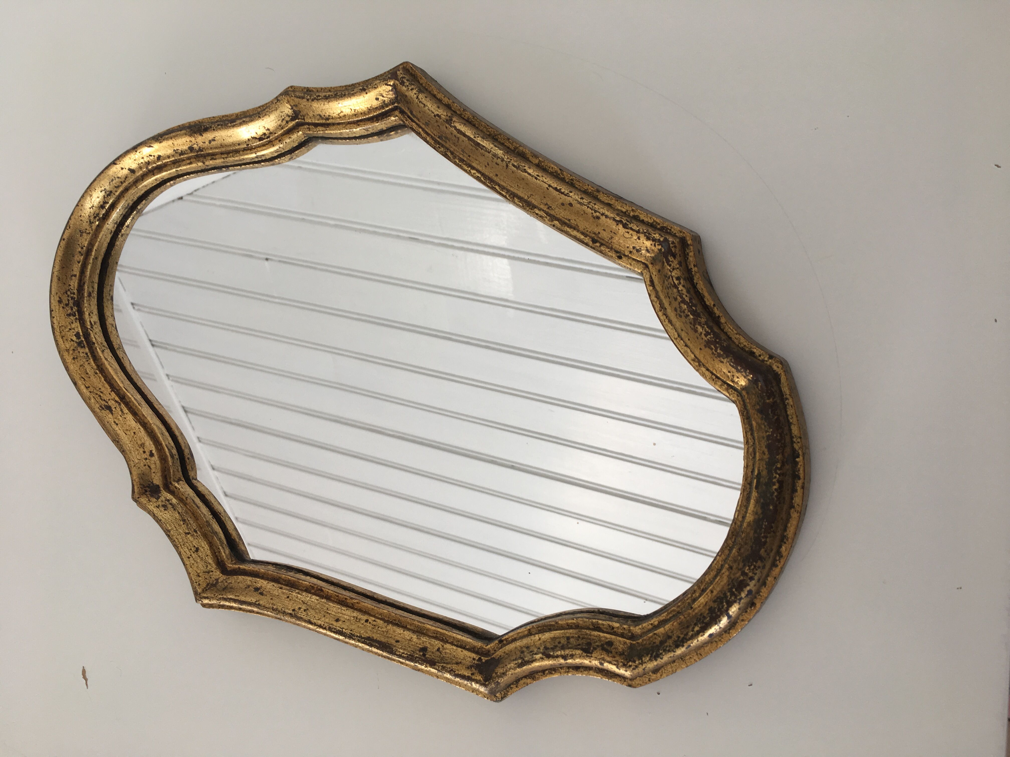 Louis XV-style gilded wood mirror - 22x33cm