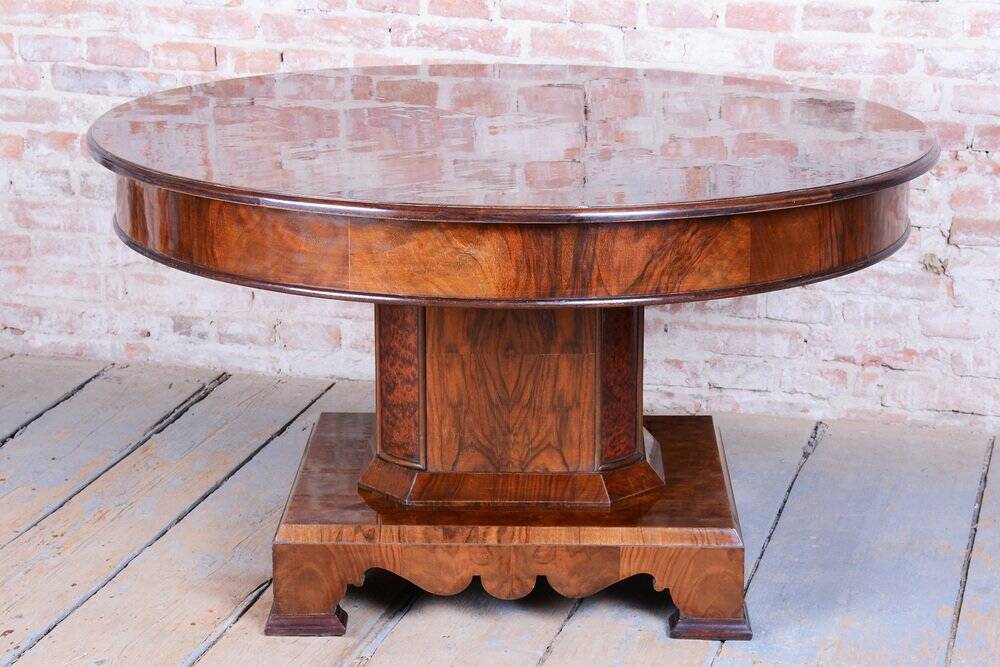 Art Deco Dining Table in Walnut, Czech, 1920s