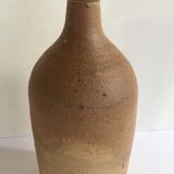 Bottle vase sandstone