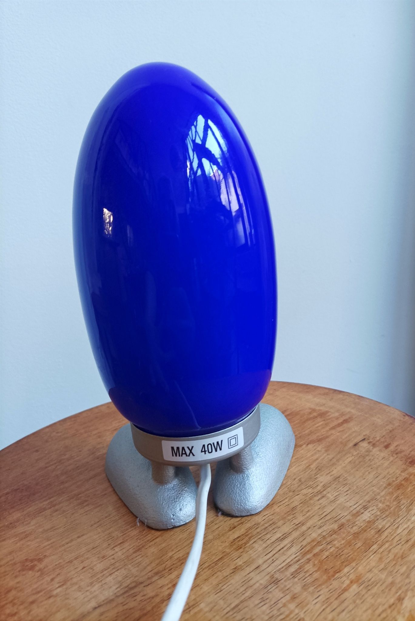 Lampe Dino egg design Tatsuo Konno 90s
