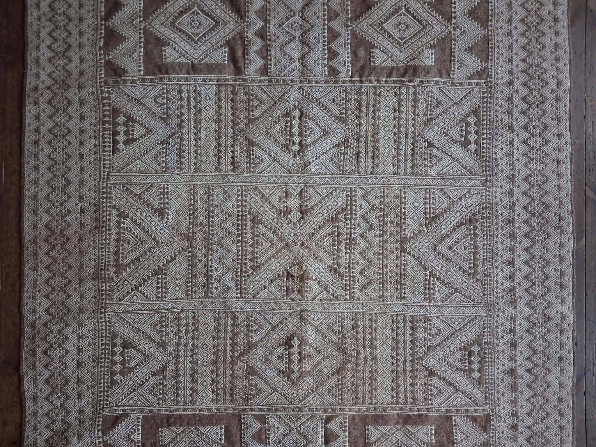 Handmade Berber Kilim Merghoum 240x130cm
