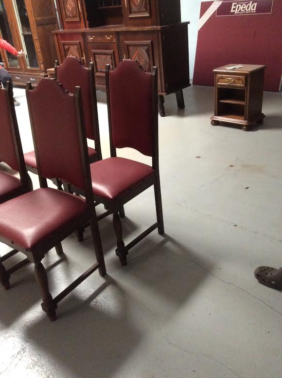 Set of 4 Chairs Spanish Renaissance style