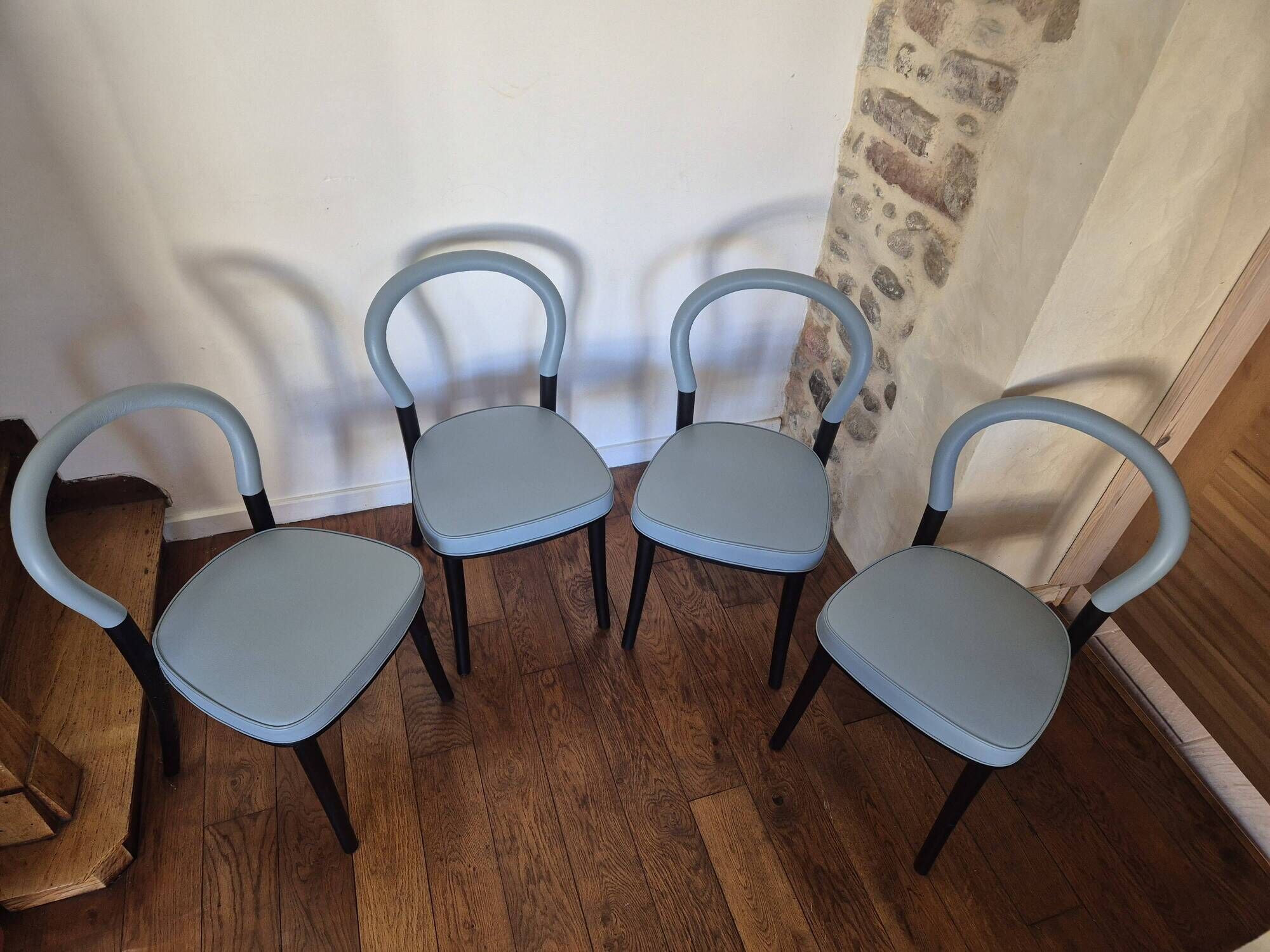 Set of 4 Göteborg chairs by Erik Gunnar Asplund for Cassina, blue leather.