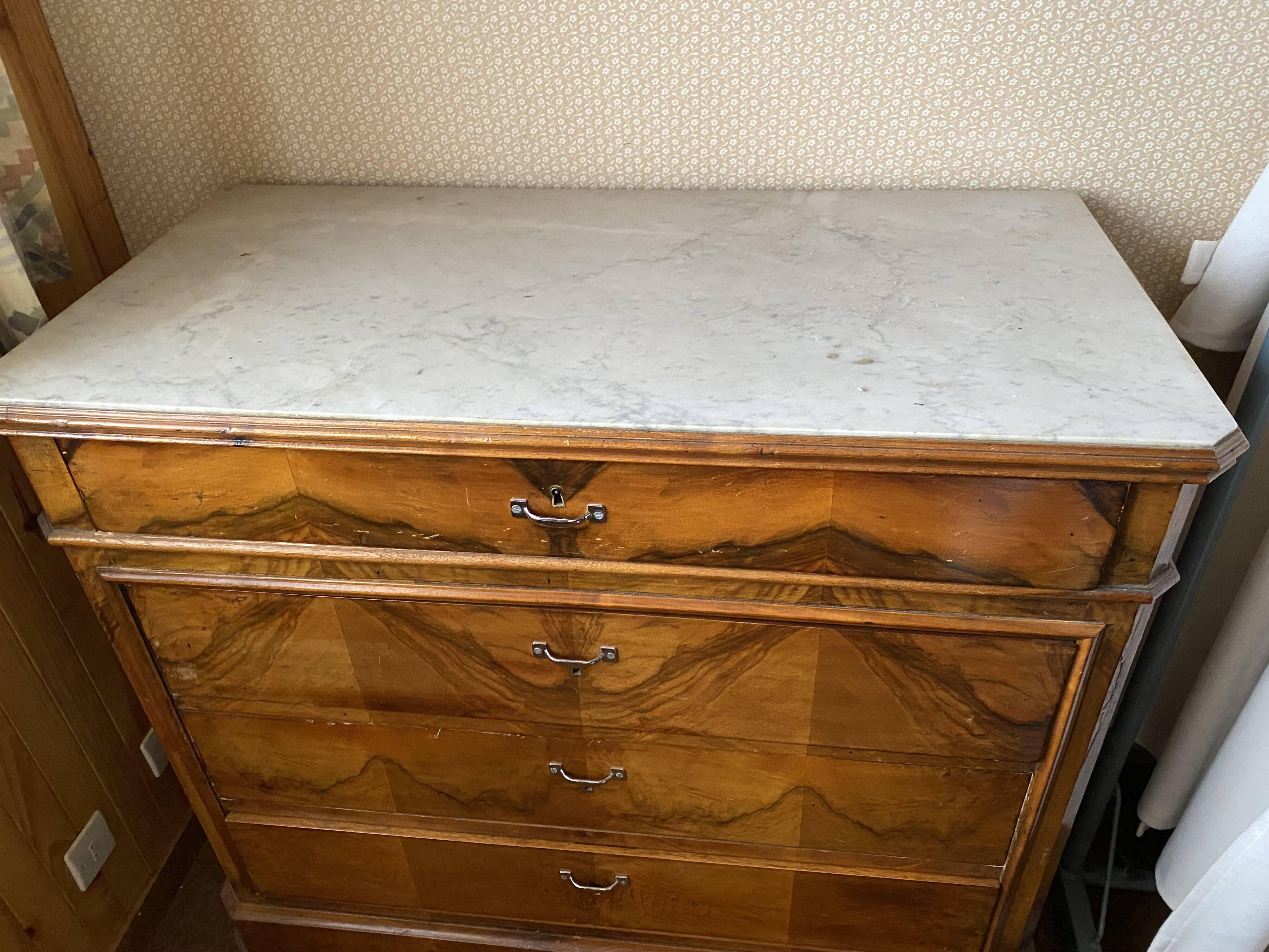 Louis-Philippe chest of drawers